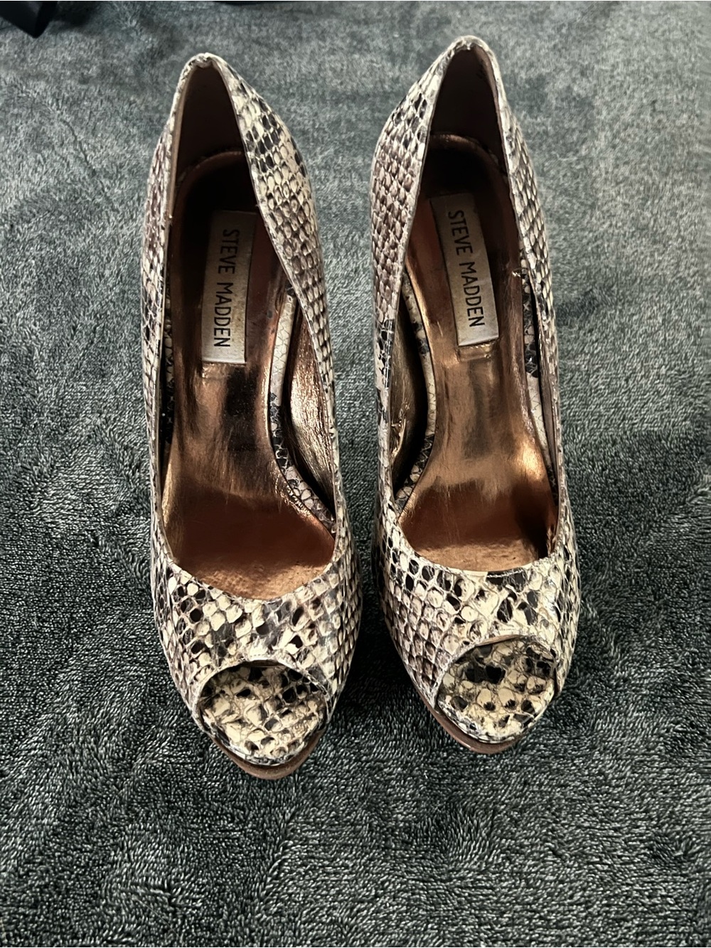 Steve Madden Snake-Print Peep Toe Heels in Black and Cream